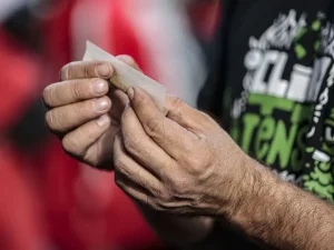 São Paulo (SP), 14/06/2025 - Marcha da Maconha na Avenida Paulista . Foto: Paulo Pinto/Agência Brasil